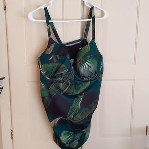 Cacique tankini swim top